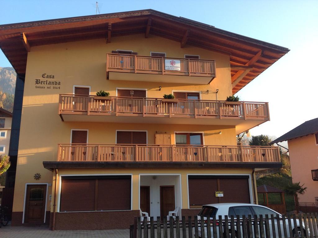 Апартаменты Casa Berlanda Фьера-ди-Примьеро Экстерьер фото
